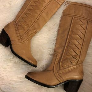 Vintage Fossil boots